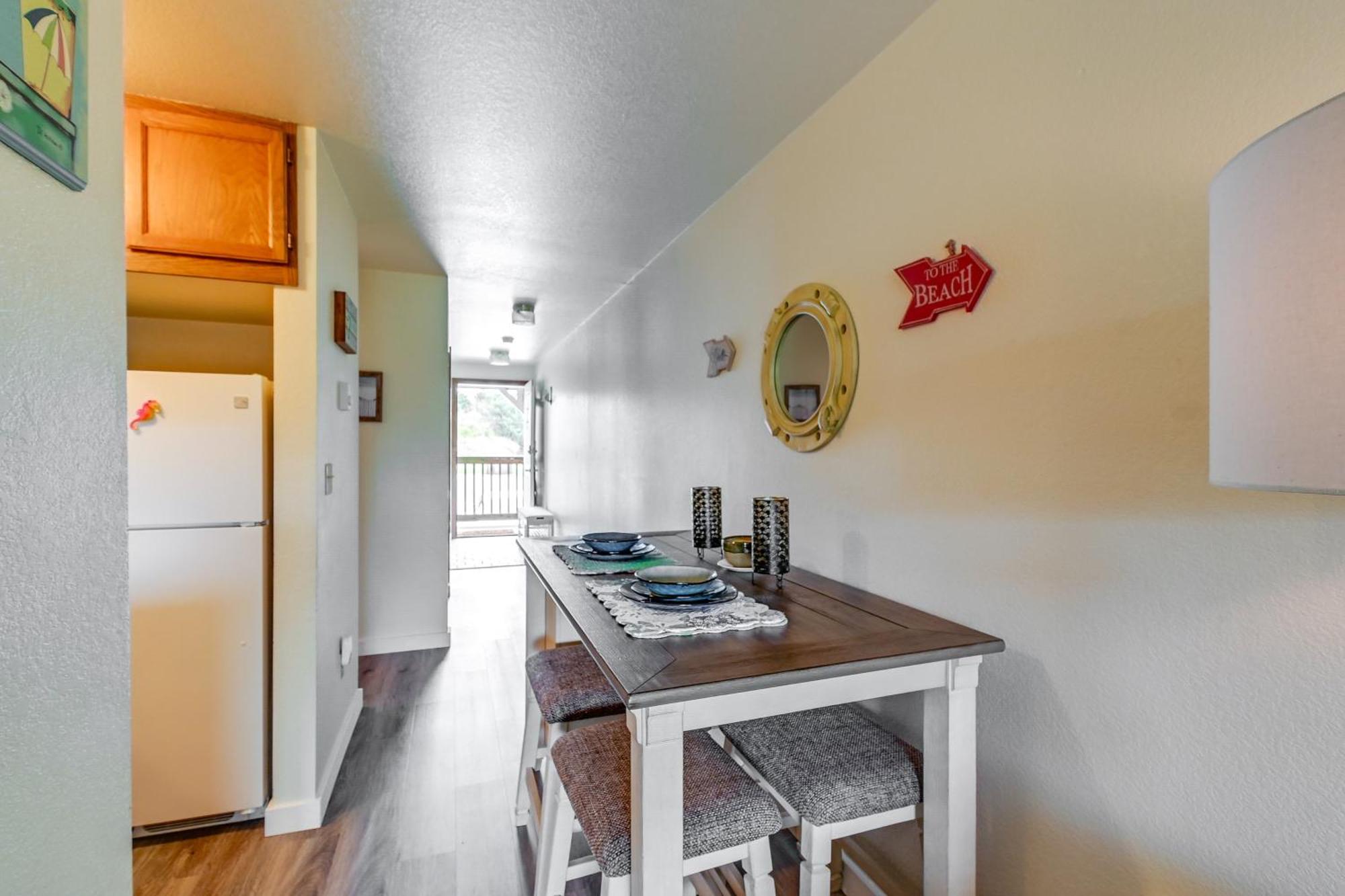 Ocean Shores Condo With Balcony Less Than 1 Mi To Beach! エクステリア 写真